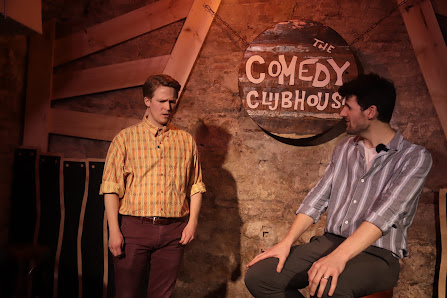 The Comedy Clubhouse: Canvis Nous